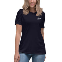 How to Survive Animal Survival Guide Women's Relaxed T-Shirt
